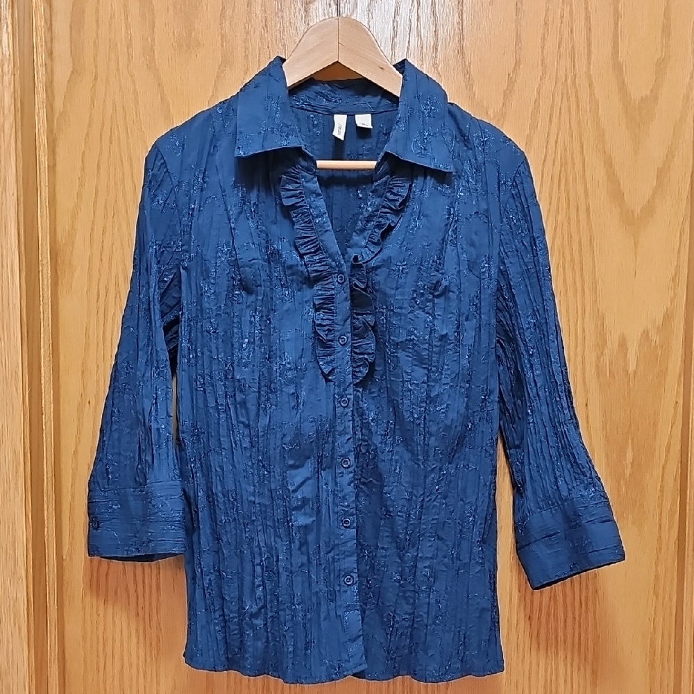St. John's Bay Blue Ruffled 3/4 Sleeve Button Down Shirt